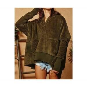 NEW BUCKETLIST oversized fuzzy fur hoodie in gree